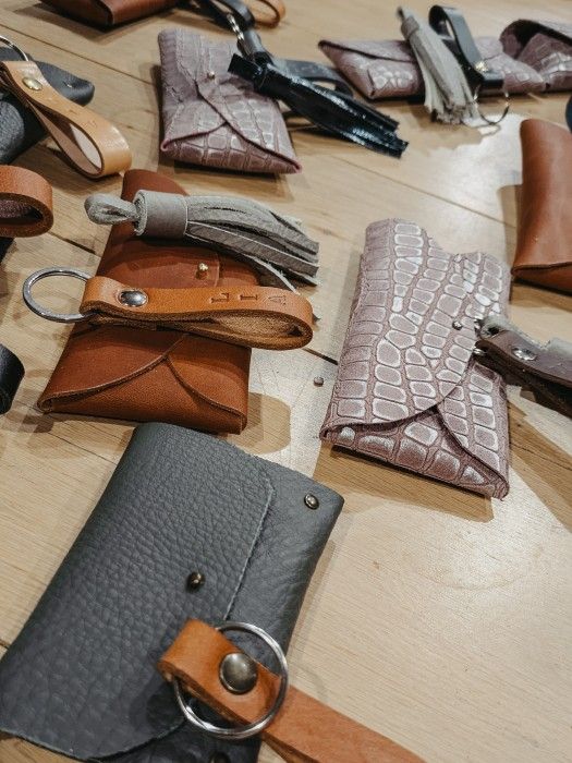 Zondag 10 augustus - 10u-12u: Lederen accessoire