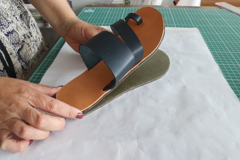 DIY kit: lederen sandalen maken
