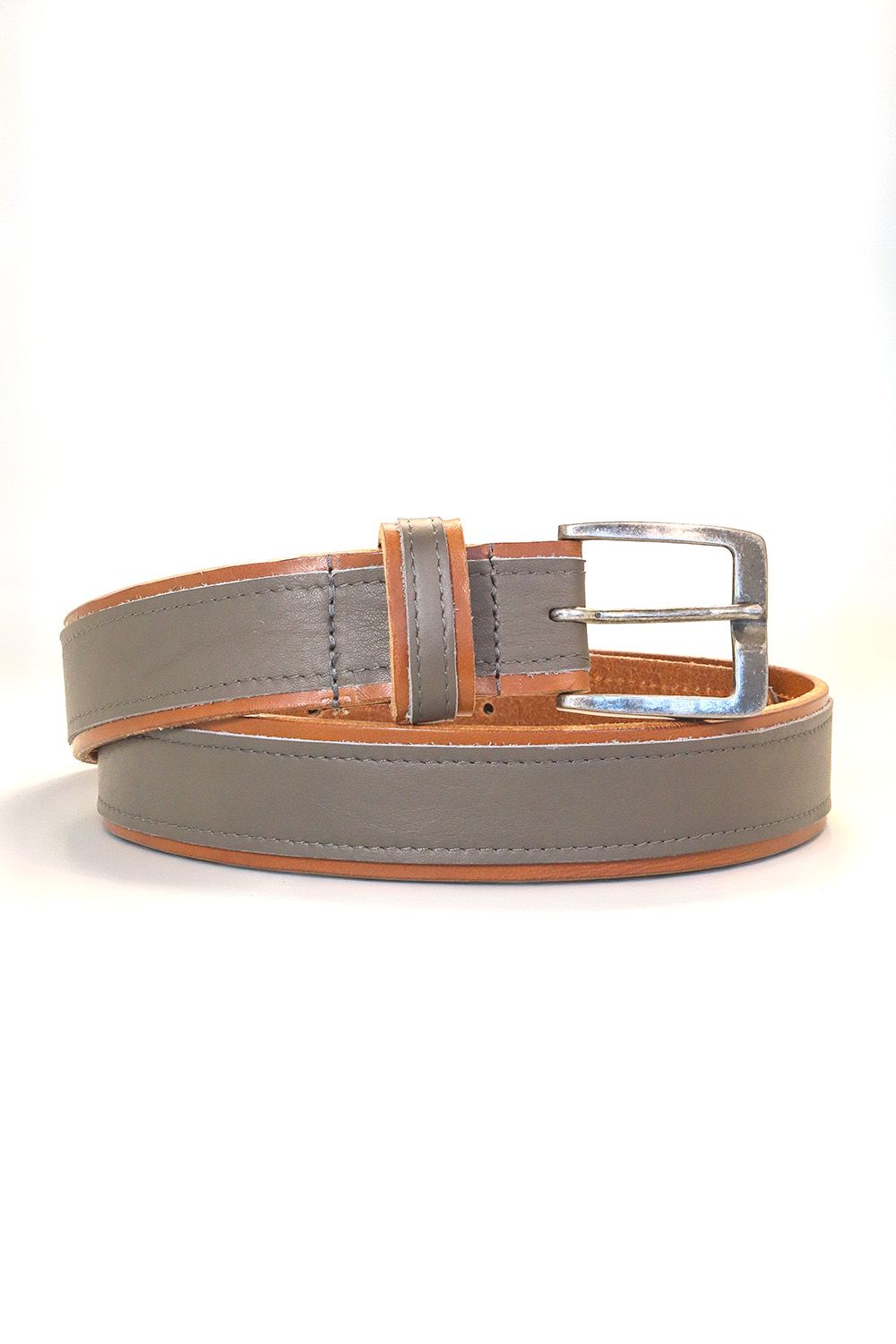 More is More, Kleur riem: Cognac
