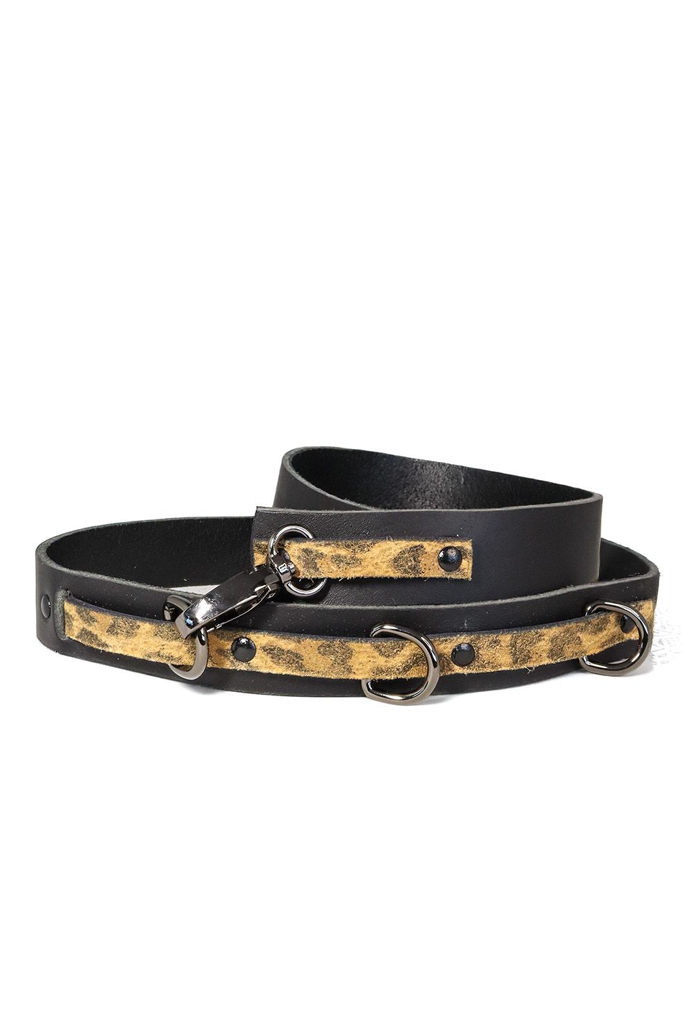 Handgemaakte zwarte leren riem met tijgerprintdetail en karabijnhaak, Atelier Loulou