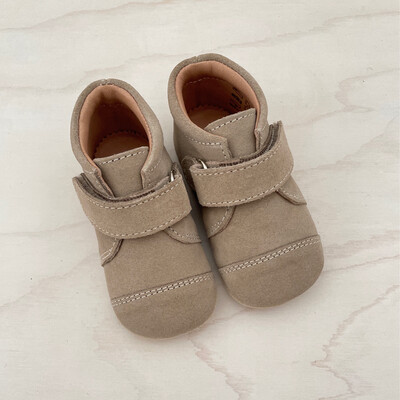 PETIT NORD - Soft Sole met velcro - Sand Suede