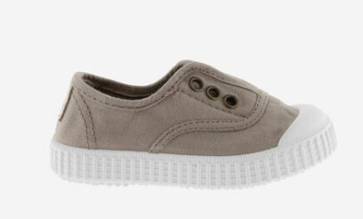 VICTORIA - Speelschoentje - Beige