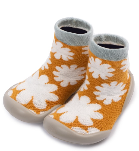 COLLÉGIEN - Pantoffels Fleurs ou Etoiles - Glow in the dark