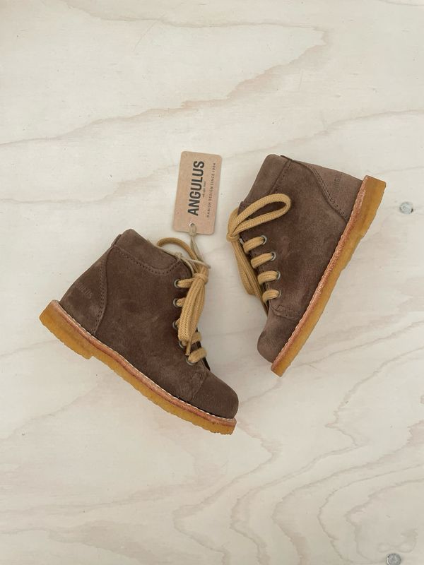 ANGULUS - Eerste Stapper - Dark taupe