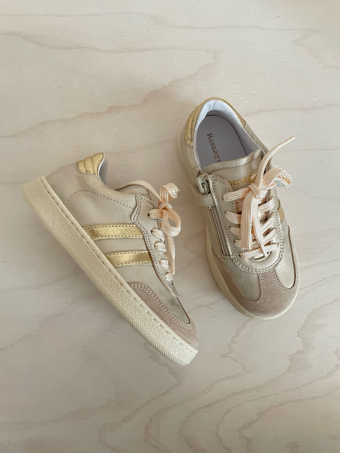 ROMAGNOLI - Lage Sneaker - Laminato Gold