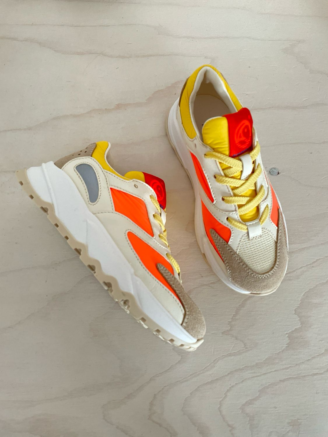 RONDINELLA - Runner - Off White Fluo Orange