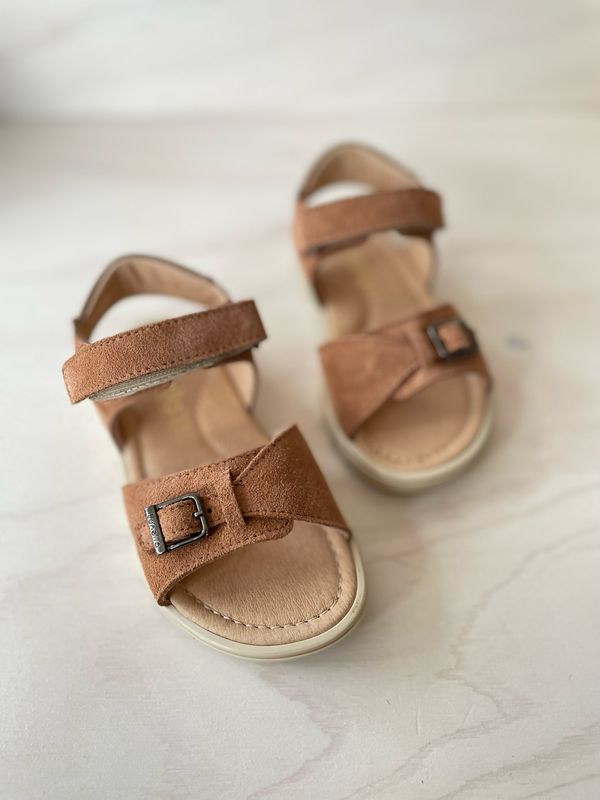 LUNELLA - Sandaal met gesplook en velcro - Cognac