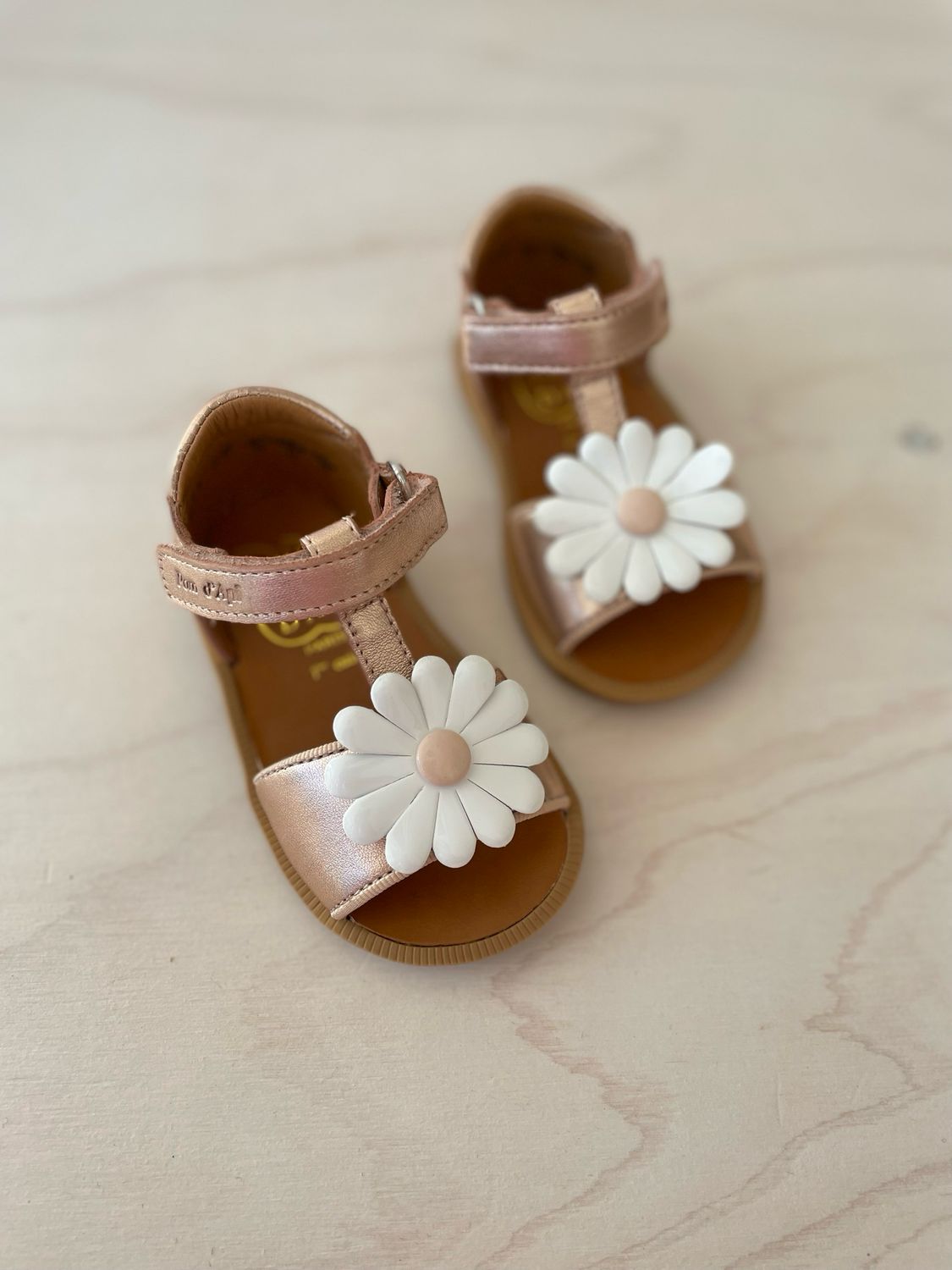 POM D&#39;API - Sandaal Poppy Big Flo - Cuivre