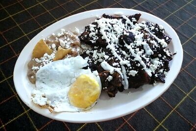 Chilaquiles de Mole