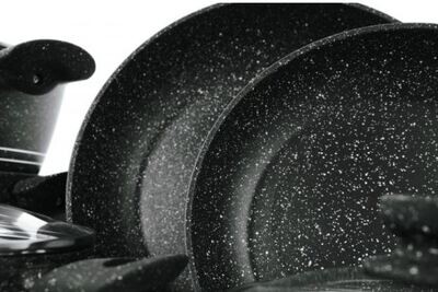 Pannenset 10dlg aluminiumgesmeed.Rosenberg.