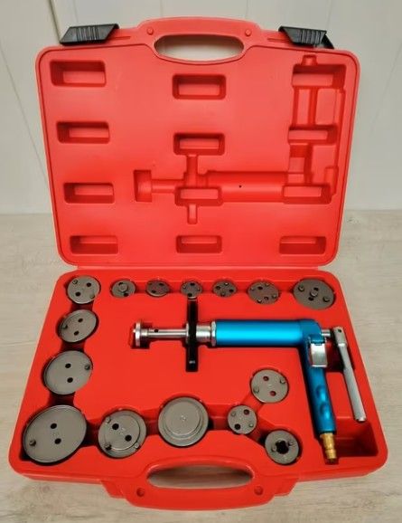 F-tools Pneumatische remzuiger terugstel set 16 delig.nieuw!
