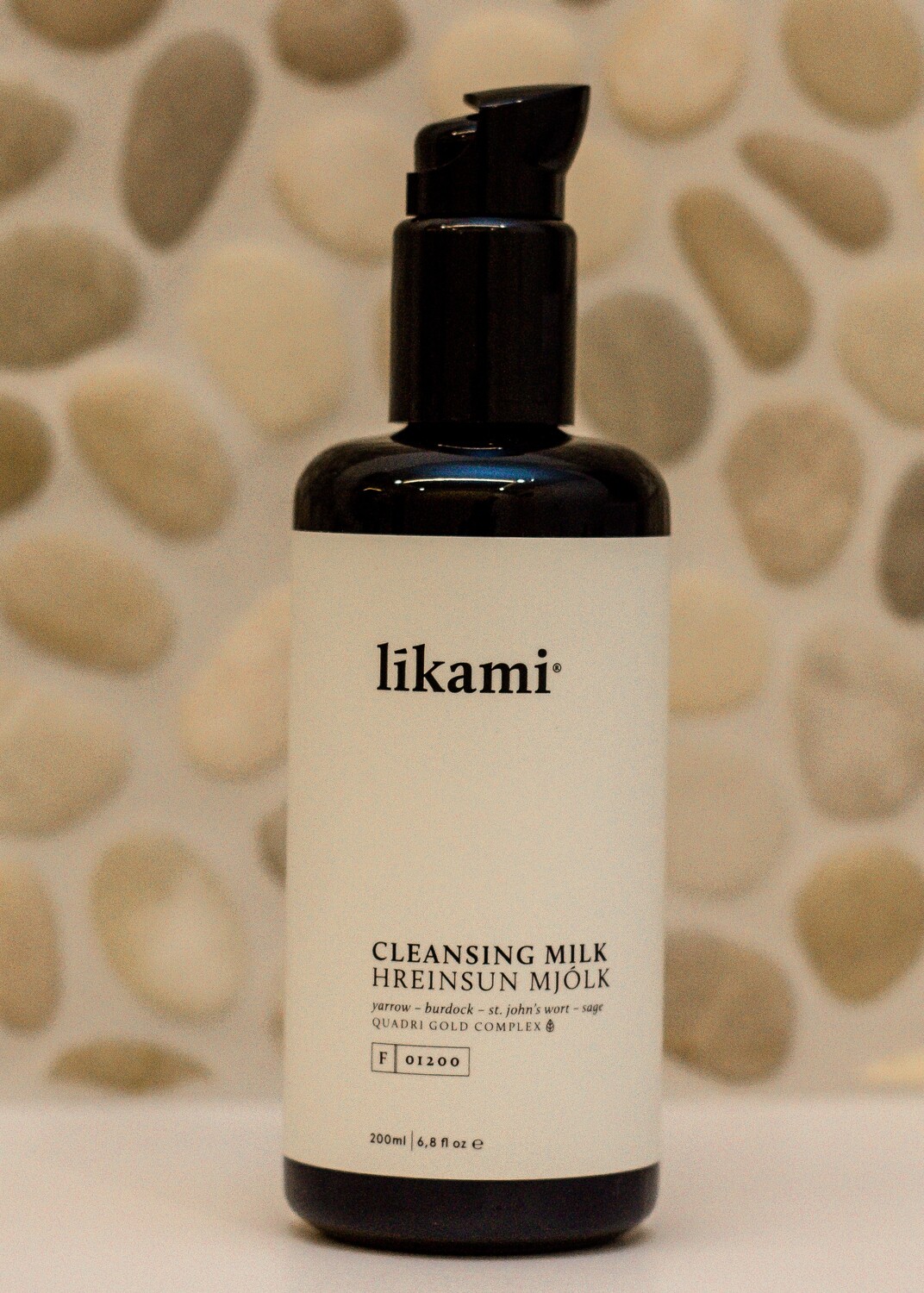 Likami Cleansing Milk