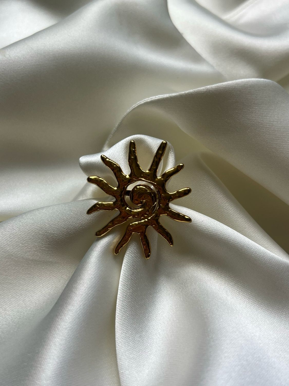 Sunny Ring