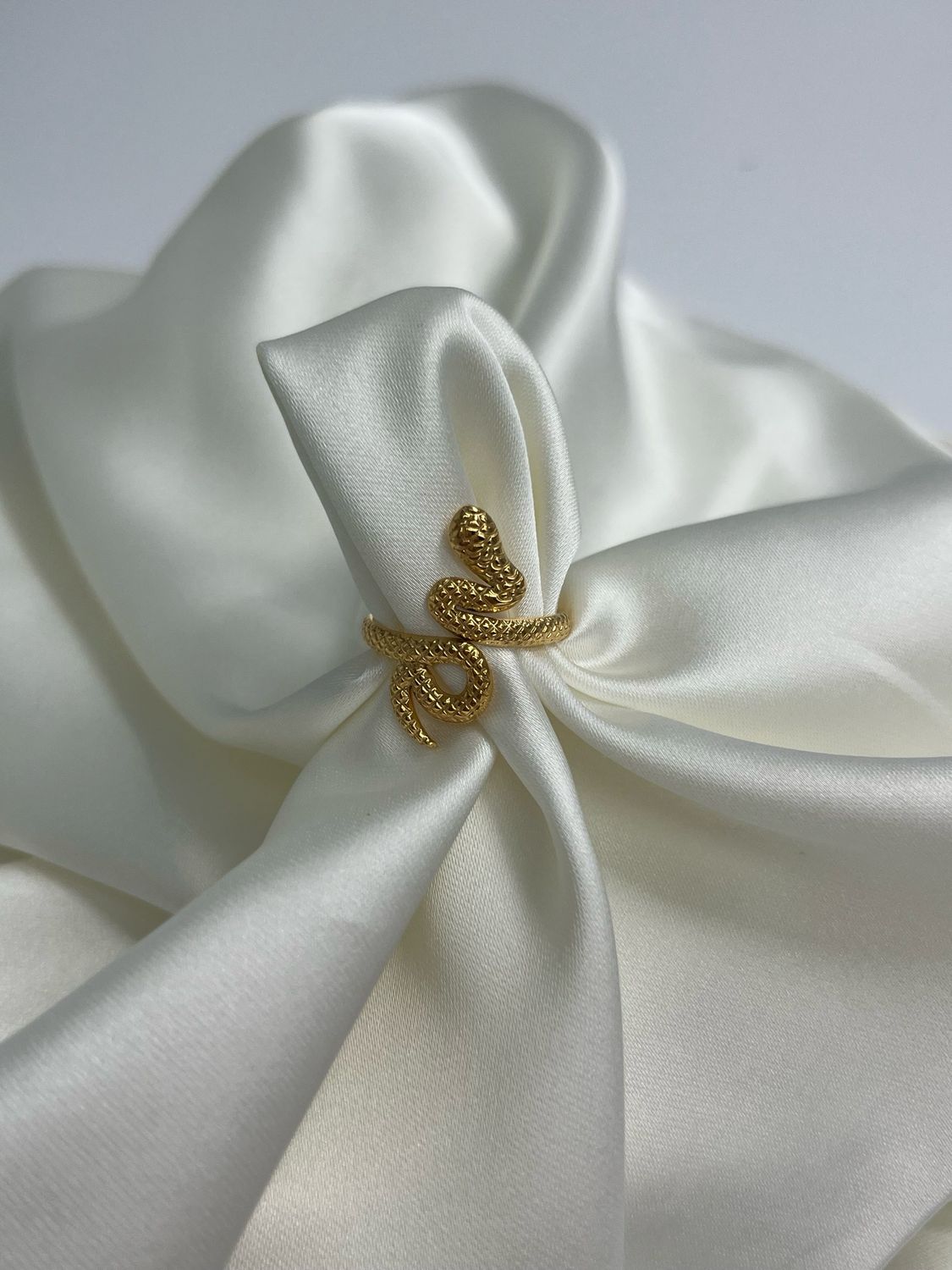 Snake ring