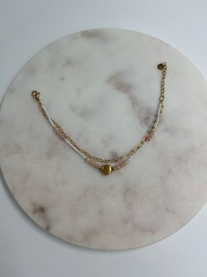 Shiny Shell Bracelet
