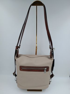 Moderne schoudertas / rugzak uit granietkleurig kalfsleder met donkerbruine afwerking en zilverkleurige details