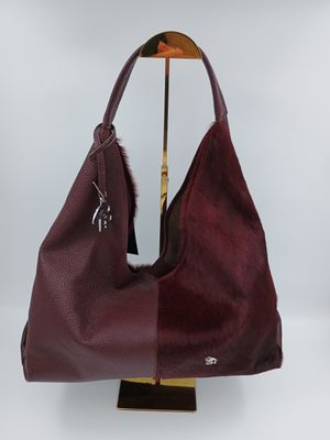 Modieuze handtas in Bordeau Kalfsleder en kalfshuid