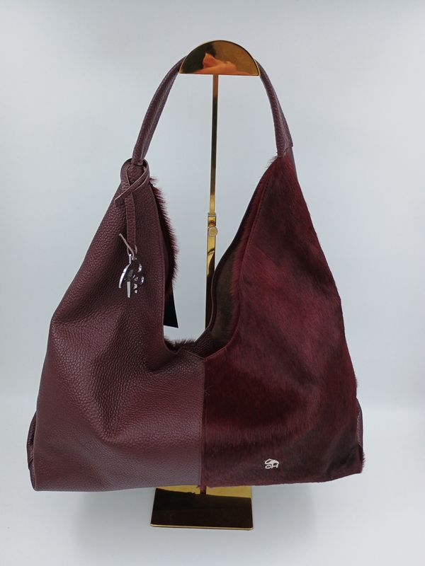 Modieuze handtas in Bordeau Kalfsleder en kalfshuid