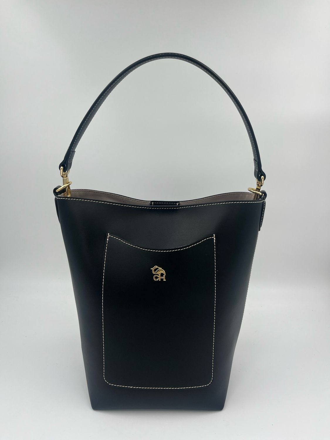 Klassevolle handtas in fijn zwart kalfsleder