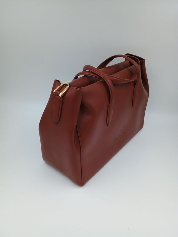 Classy ruime handtas in bruin kalfsleder