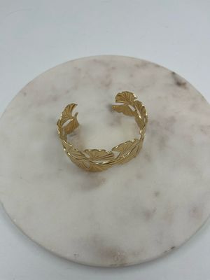 Leaf Bangle Gold