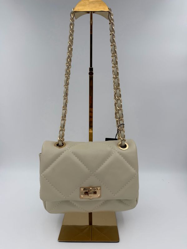 Classy handtas in doorstikt beige kalfsleder