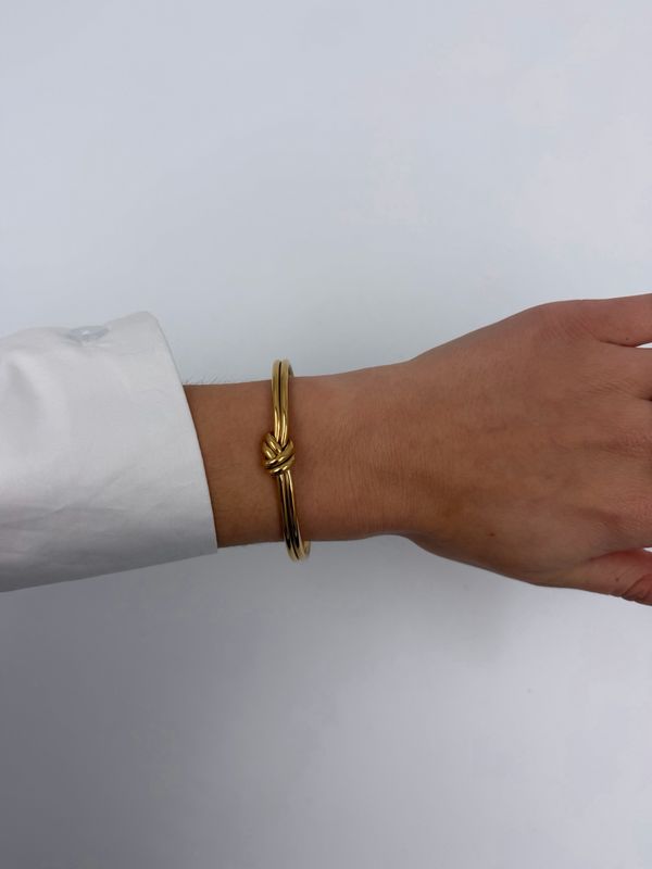 Mini Knot Bangle