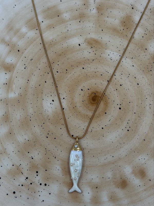 Pearly Fish Necklace