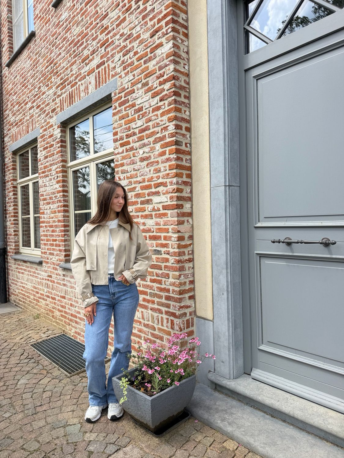Beige Short Trenchcoat