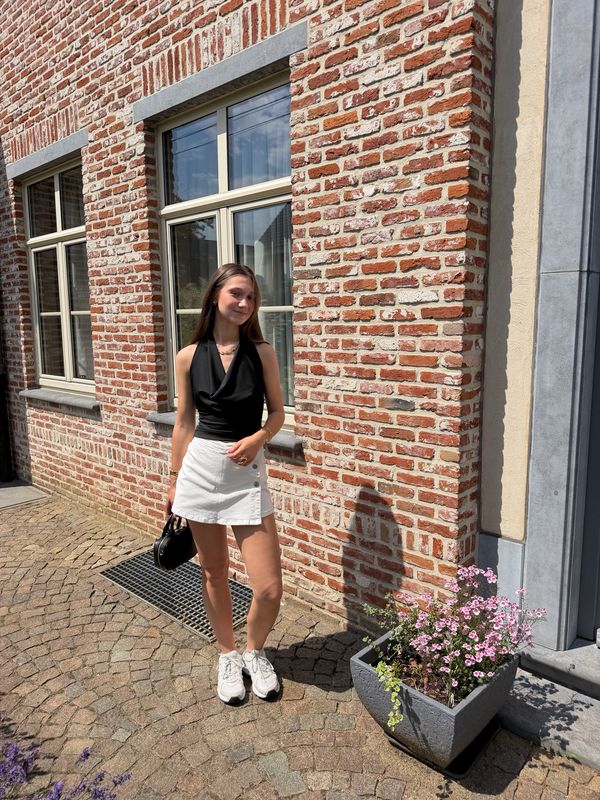 Open Halter Top Zwart