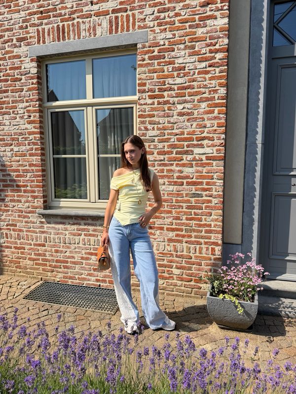 Eleonor Top Boter geel