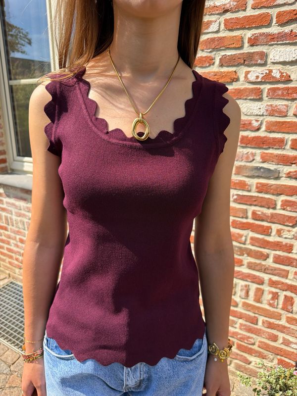 Bella Ruffle Tank Top Bordeaux