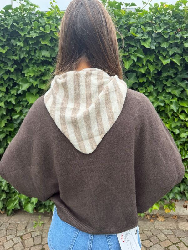 Triangle Carf Ecru x Beige