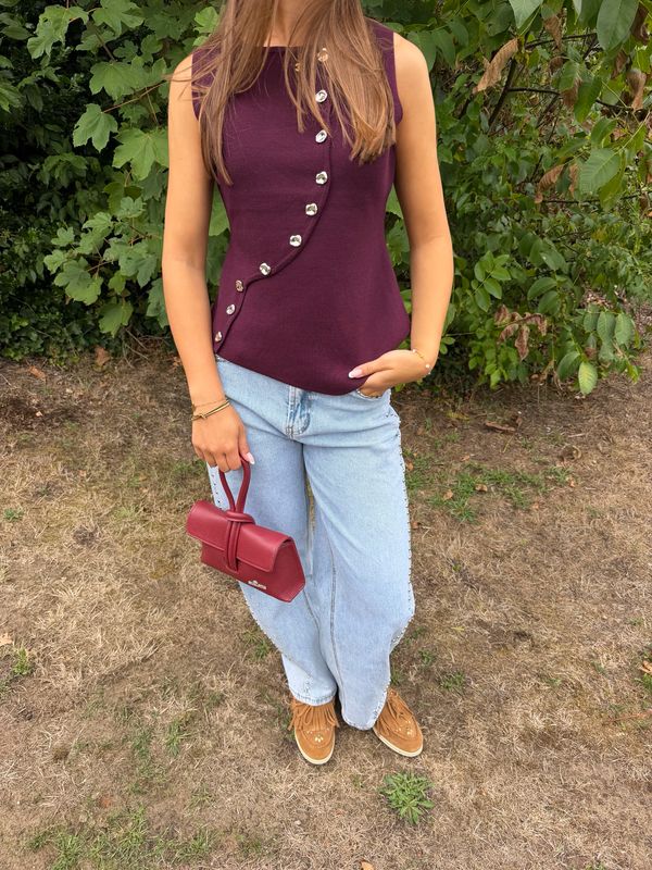 Button Top Bordeaux