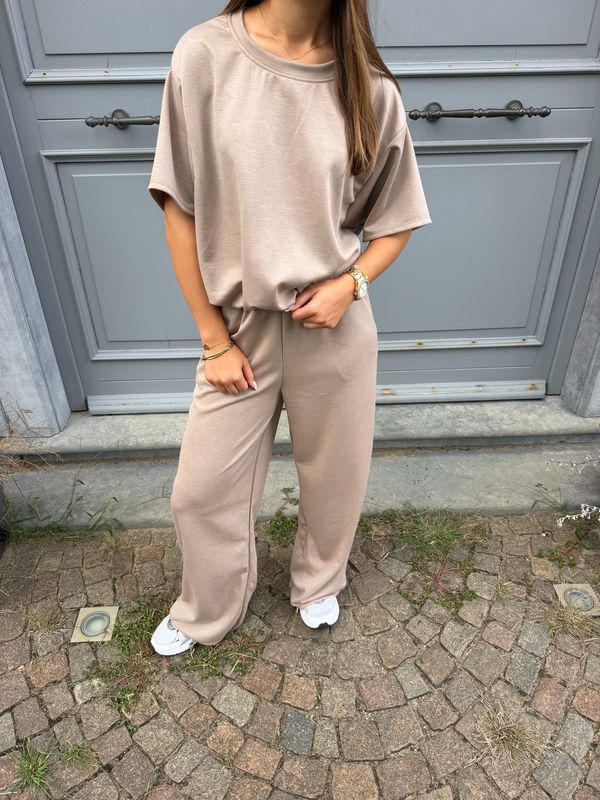Everyday Lounge Set Taupe