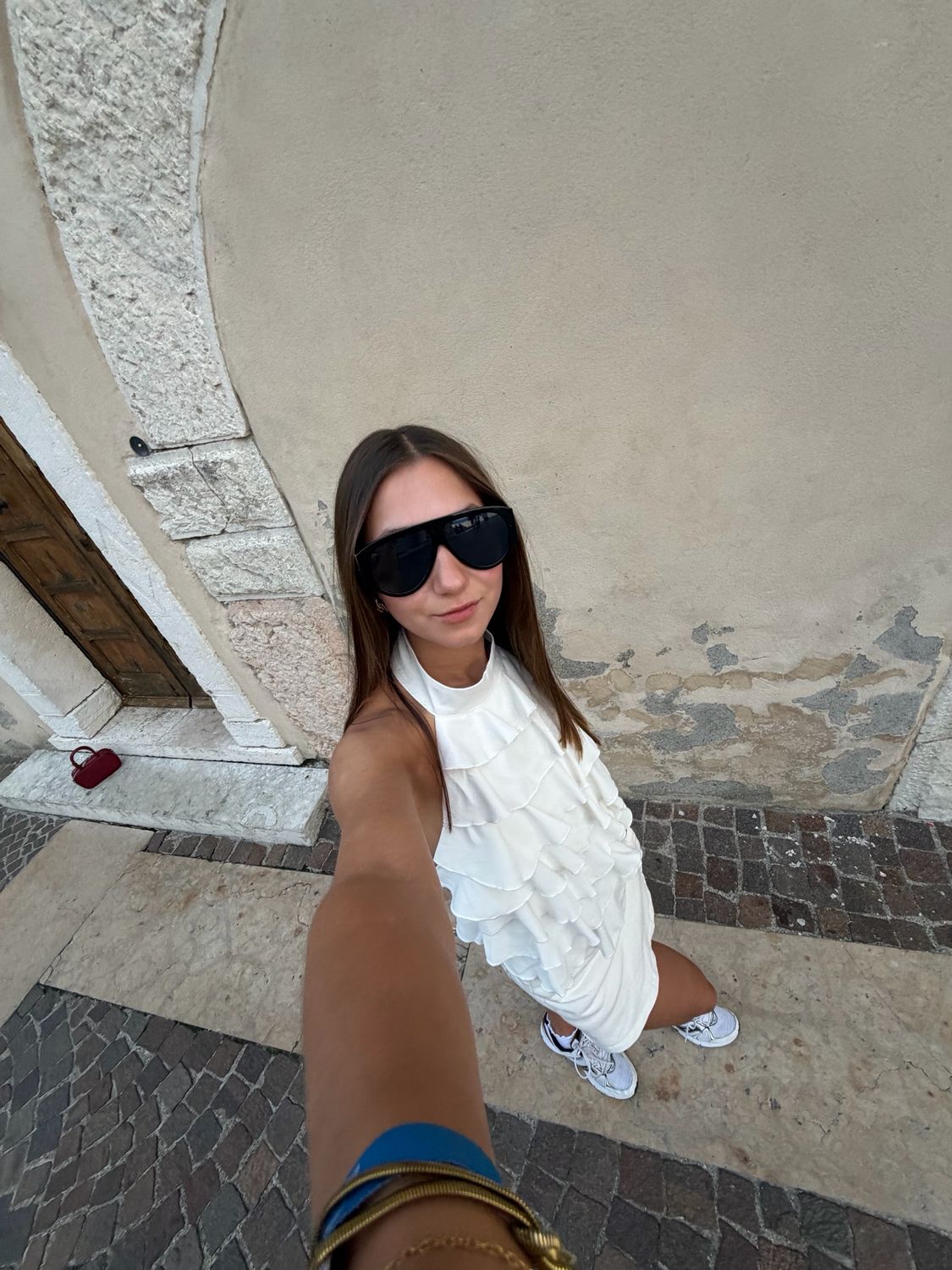 Statement Sunnies Black x Black