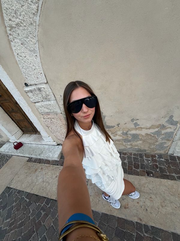 Statement Sunnies Black x Black