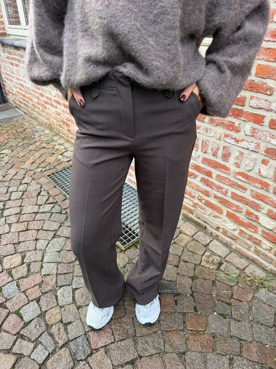 Classic Brown Pantalon
