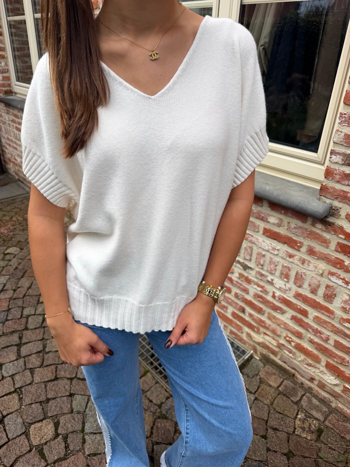 Soft V-Neck Knit Burgundy