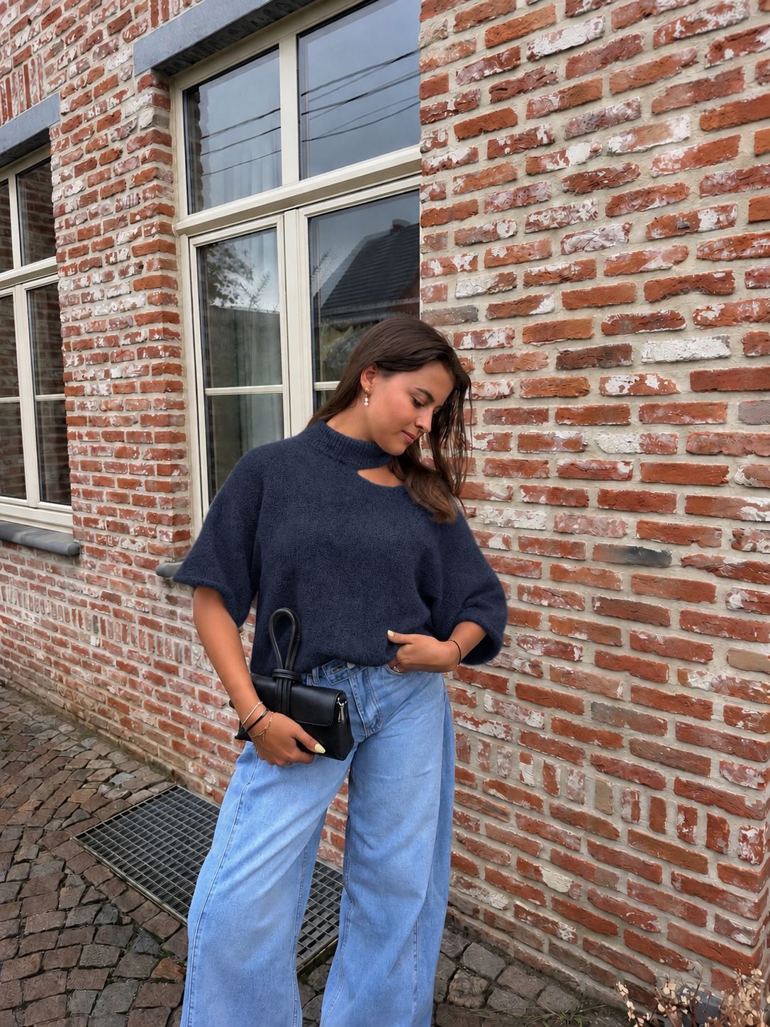 Mila Chocker Knit Navy