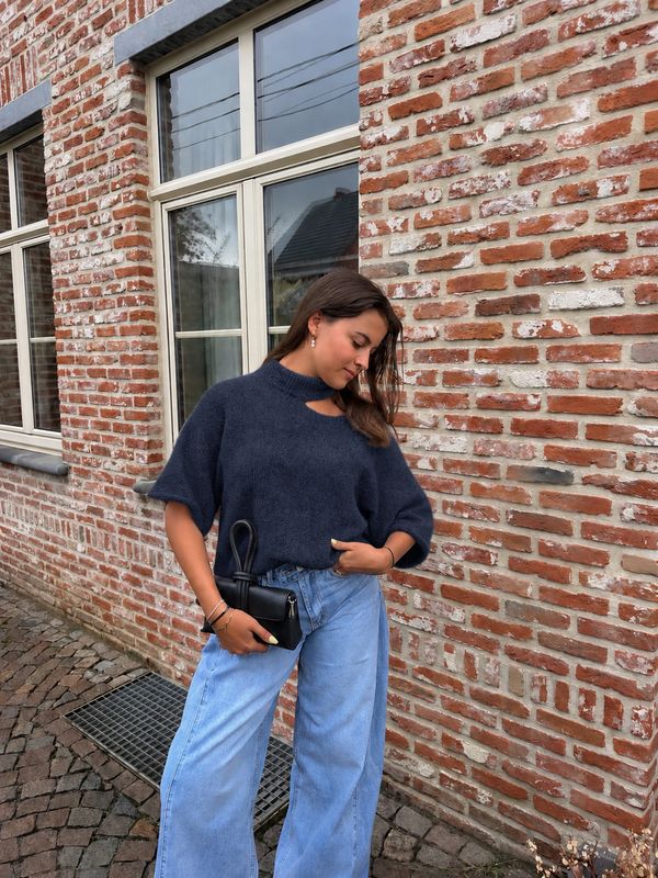 Mila Chocker Knit Navy
