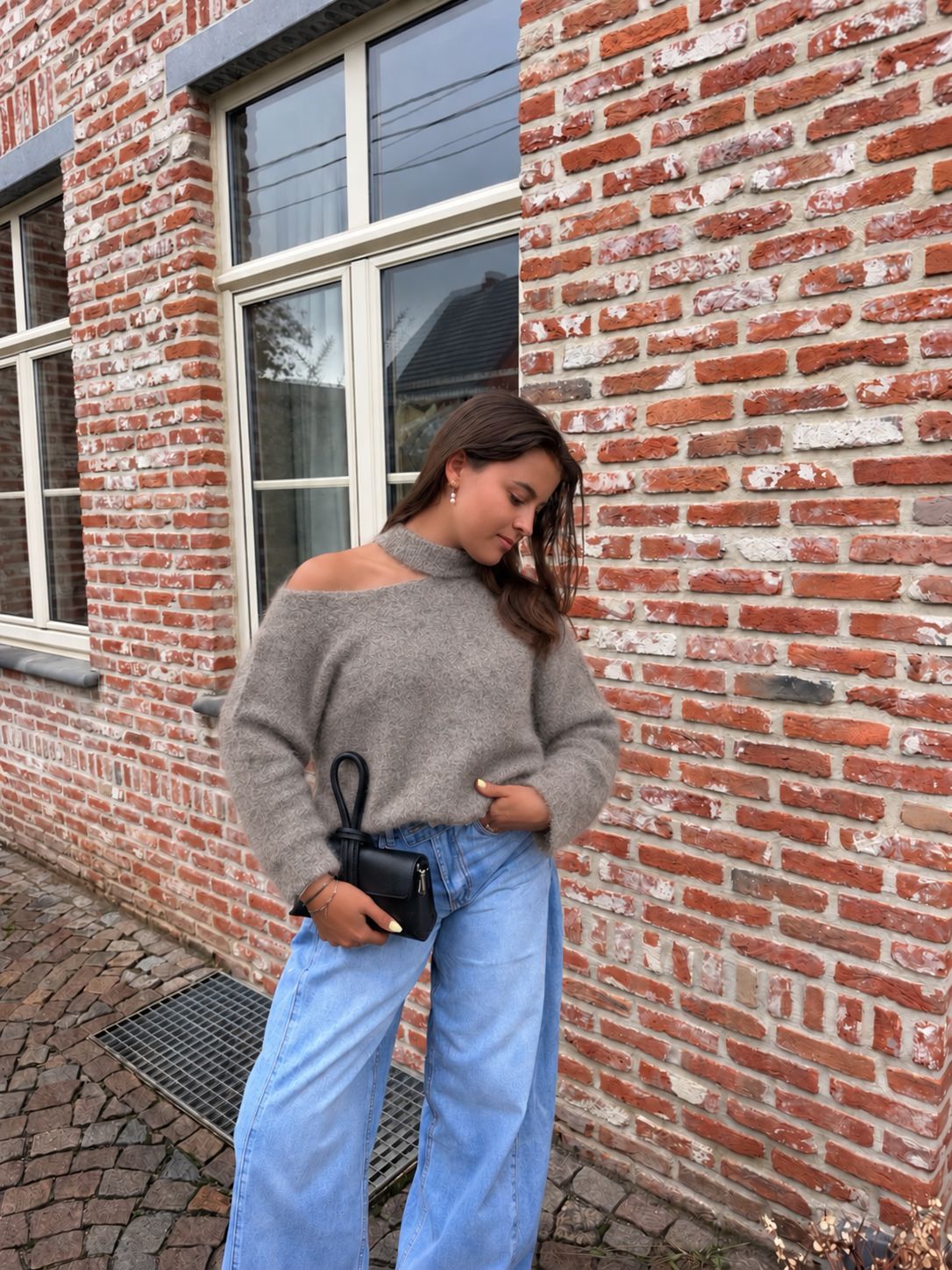 Mila Chocker Knit Taupe Long Sleeves