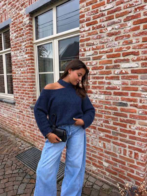 Mila Chocker Knit Navy Long Sleeves