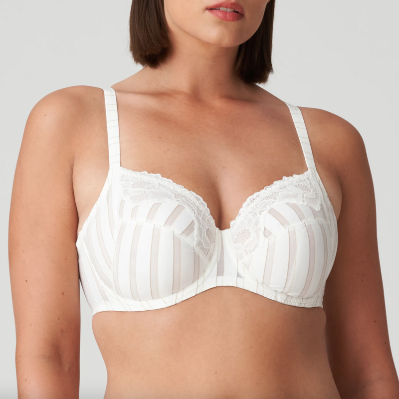 Beugelbeha; volle up, Prima Donna Twist, Maldives, Natuur