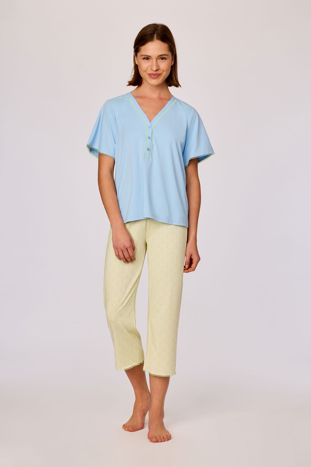 Pyjama; korte mouwen en 7/8 broek, Woody, Blauw groen Pyjama; korte mouwen en 7/8 broek, Woody, Blauw groen