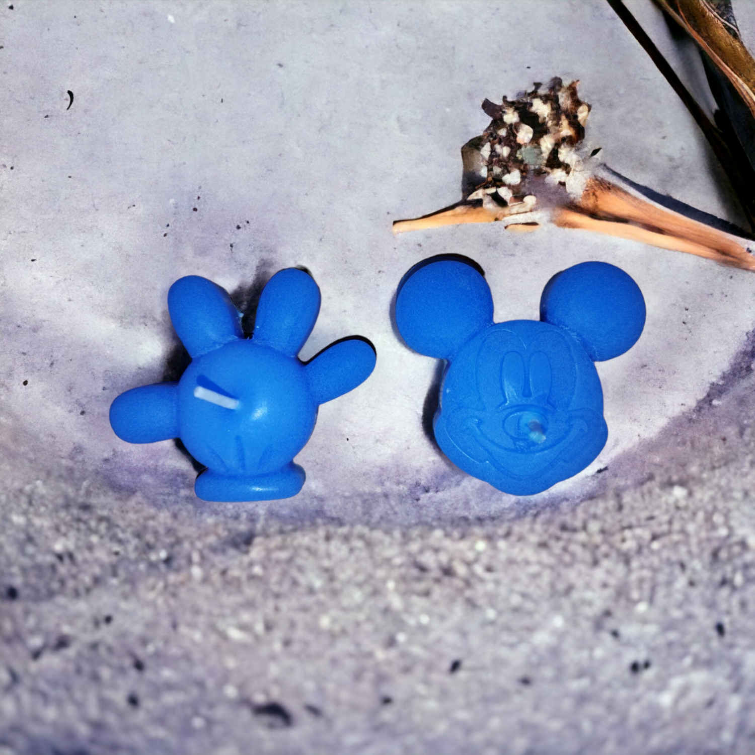 Micky kaars met hand