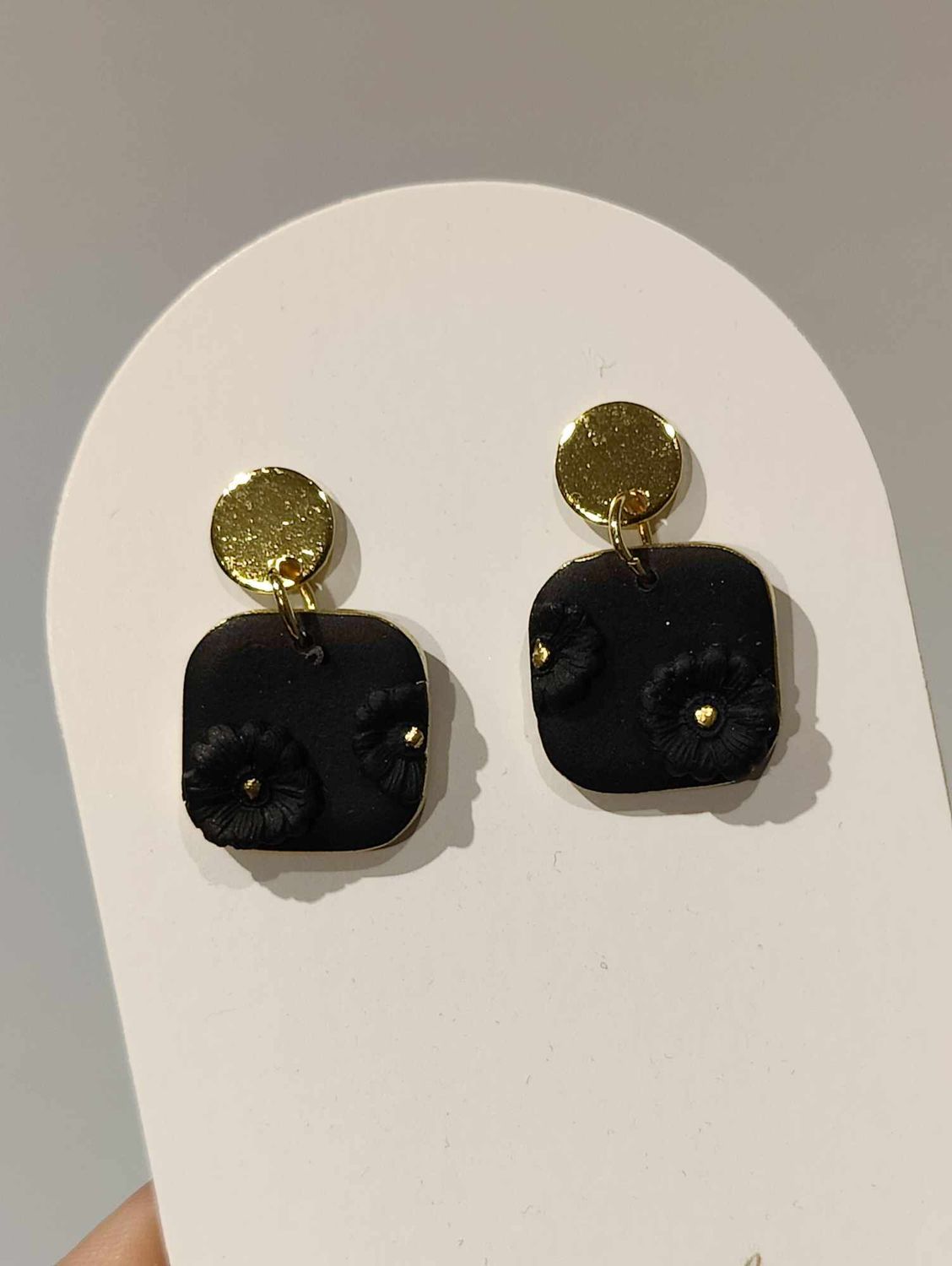 Gold flower