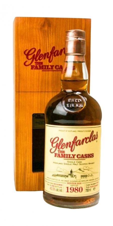 Glenfarclas 1980 - Family Cask - Cask 1916 - 43,3° Glenfarclas 1980 - Family Cask - Cask 1916 - 43,3°