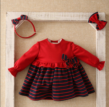 CUKA Baby rood kleedje