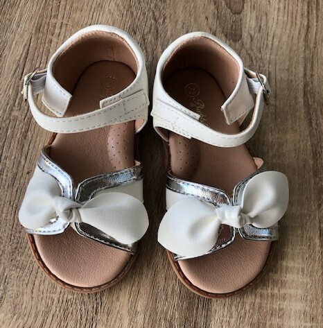 Witte/Zilvere Sandaaltjes